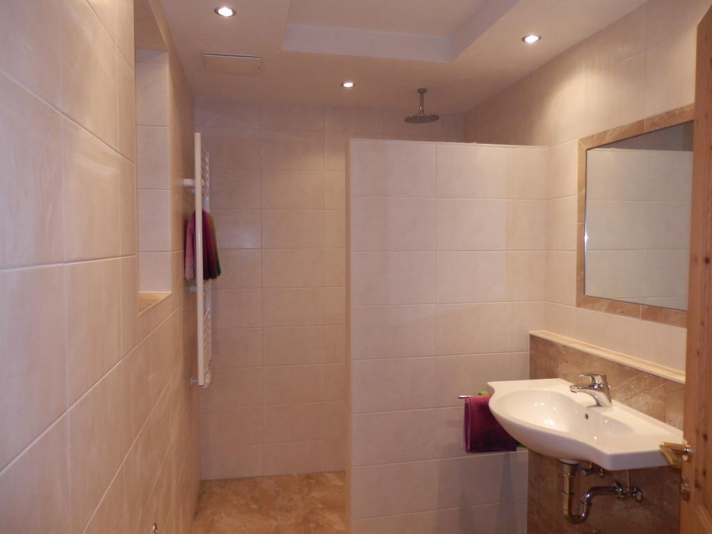 Schlossburg Reiserhof Zell am Ziller Room photo